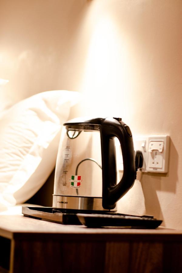 Hexa Hotel & Backpackers Capsules Bukit Bintang Kuala Lumpur Zewnętrze zdjęcie